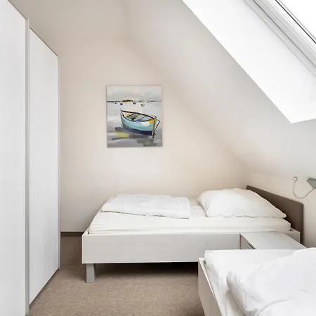 Mit Grosser Terrasse *